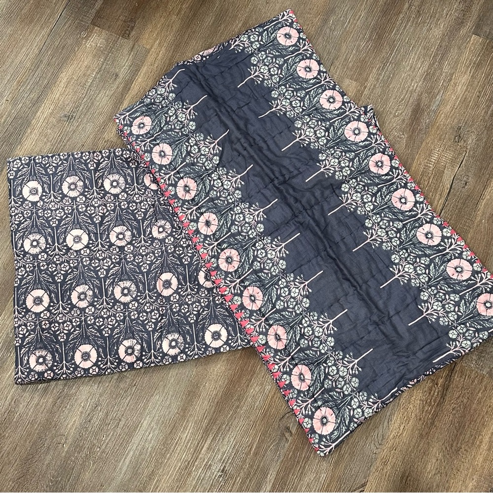 Anthropologie Ellen Merchant Pillowcase Shams - King Set of 2